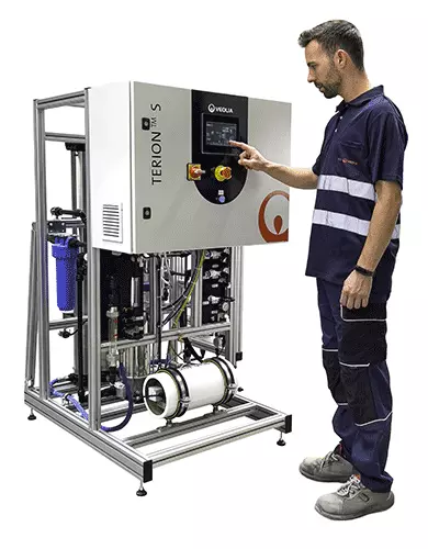 Man programming a Terion S